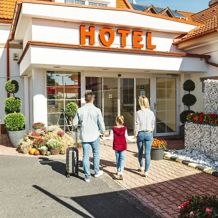 Hotel Paprika 3*
